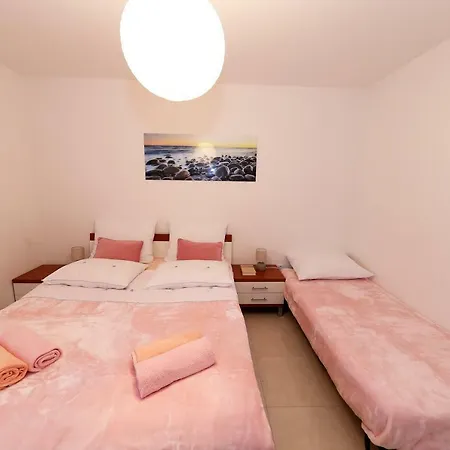 Appartamento Anka Rtina