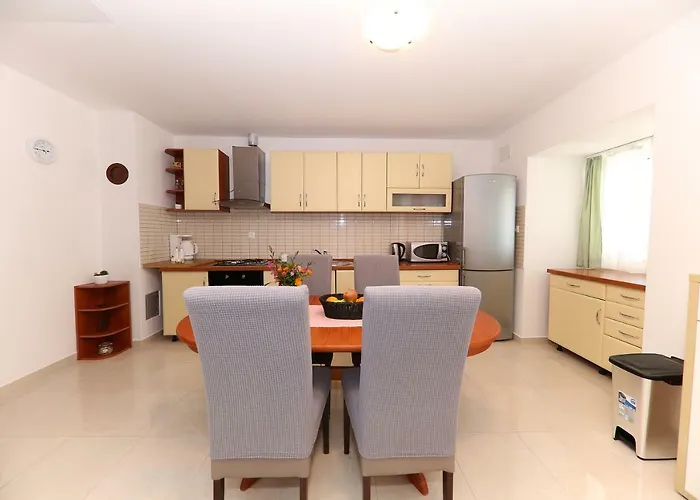 Διαμέρισμα Anka *